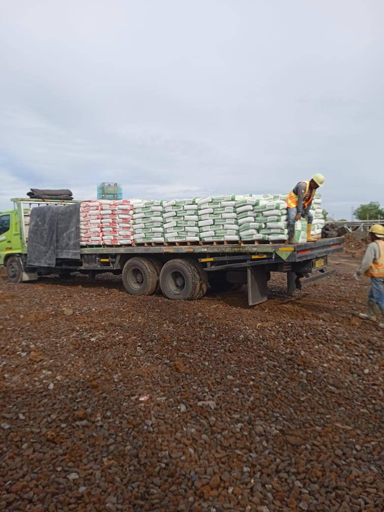 Pengiriman material Pasangan Bata Merah Plaster Mortindo M210 dan Acian Mortindo M220