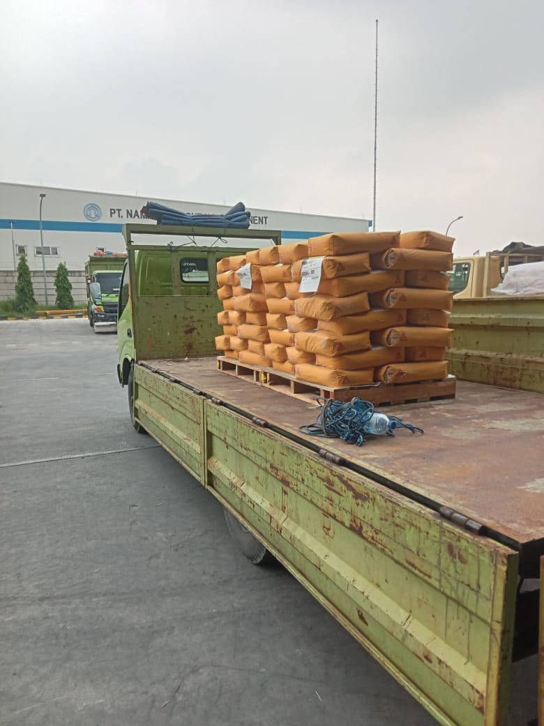 Pengiriman material Floor Hardener Sika Chapdur Natural