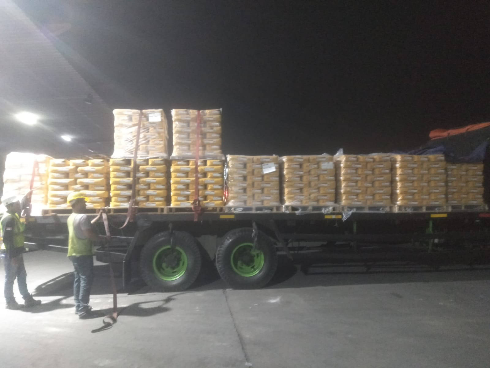 Pengiriman material Floor Hardener Sika Chapdur Natural